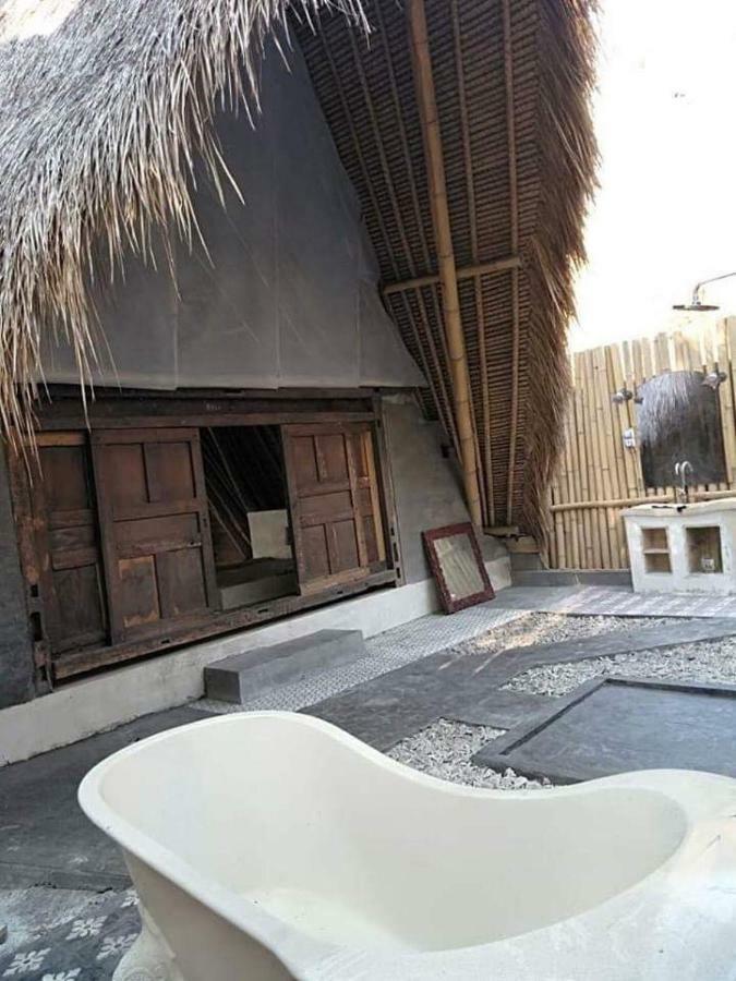 Eco dive resort Alycastre Maumere Exterior foto
