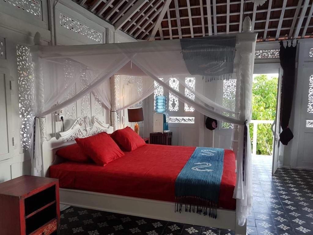 Eco dive resort Alycastre Maumere Exterior foto