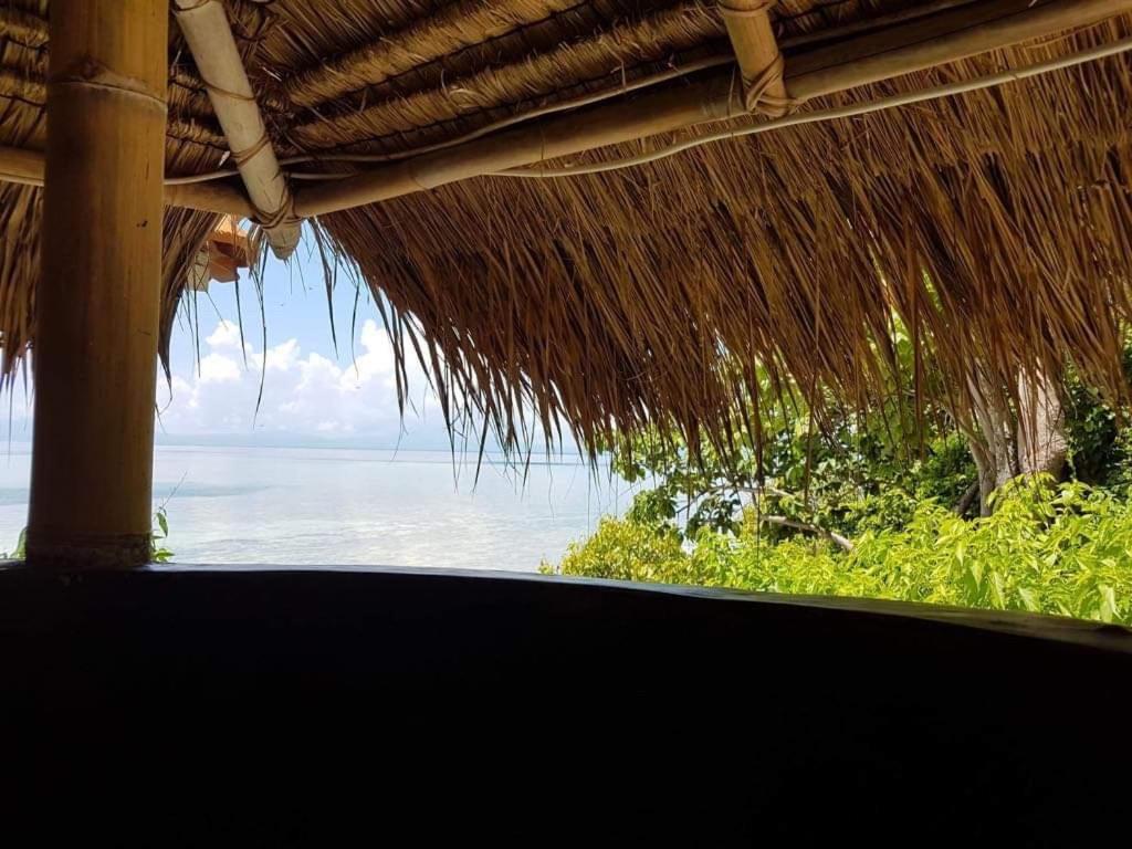 Eco dive resort Alycastre Maumere Exterior foto